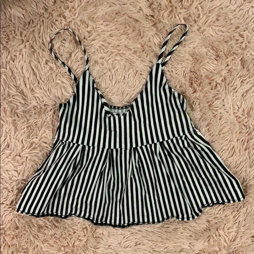 Cute little crop top